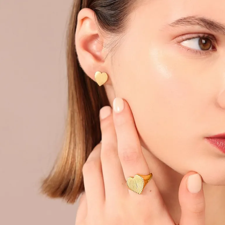 Anello Chevalier in Argento 925 Placcato Oro Giallo 18kt con Cuore Texture Rigata