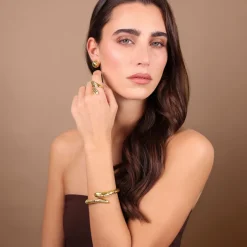 Anello Contrarié Martellato