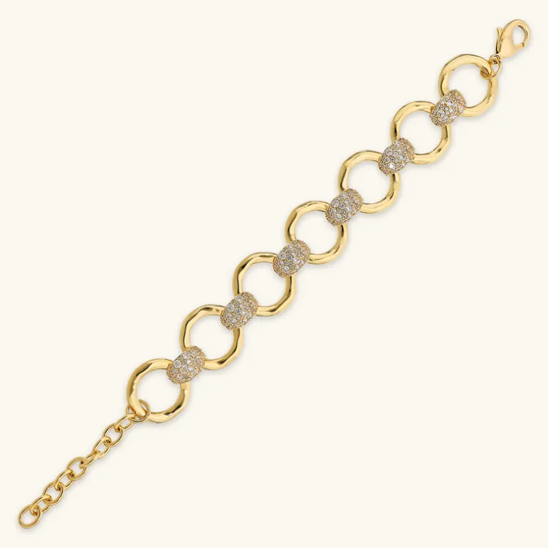 Bracciale con Maglie ad Anello Martellate e Pavé di Cubic Zirconia