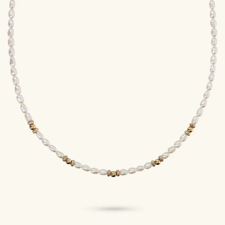 Collana Girocollo in Argento 925 placcato Oro Giallo 18kt con Sfere Golden e Perle a Chicco d'Acqua Dolce