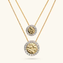 Collana Multifilo in Argento 925 Placcata Oro Giallo 18kt con Pendenti a Disco Martellati e Pavé in Cubic Zirconia