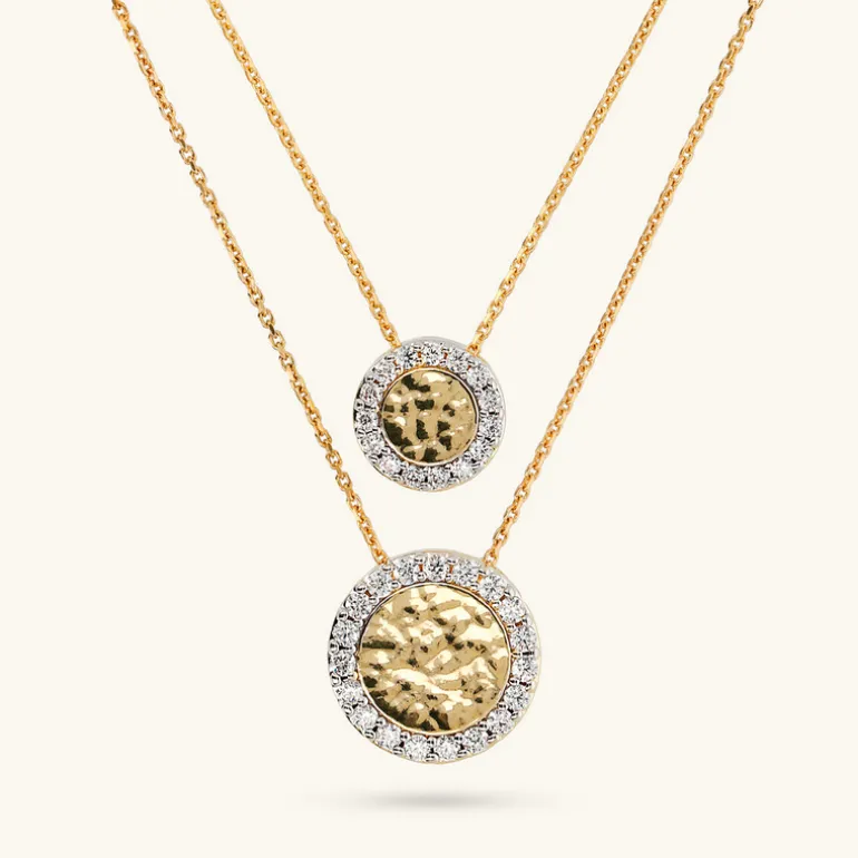 Collana Multifilo in Argento 925 Placcata Oro Giallo 18kt con Pendenti a Disco Martellati e Pavé in Cubic Zirconia