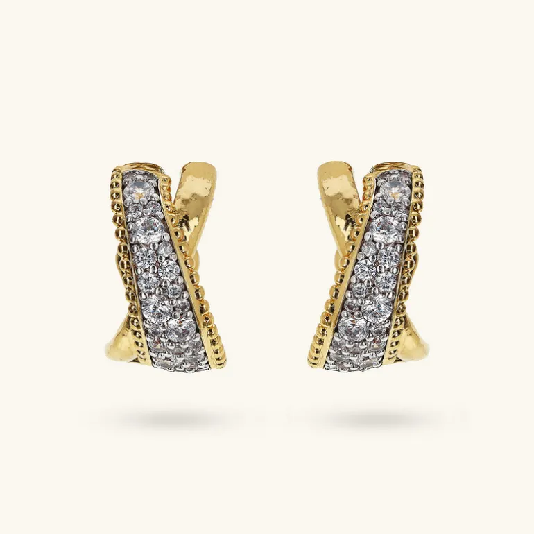Orecchini a Cerchio con Incrocio in Pavé di Cubic Zirconia