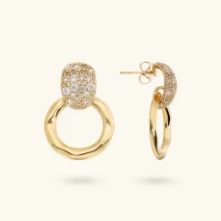 Orecchini Pendenti ad Anello Martellati con Pavé di Cubic Zirconia